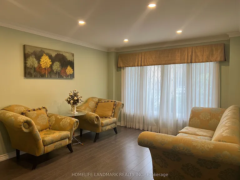 17 Cygnus Dr — Photo 6