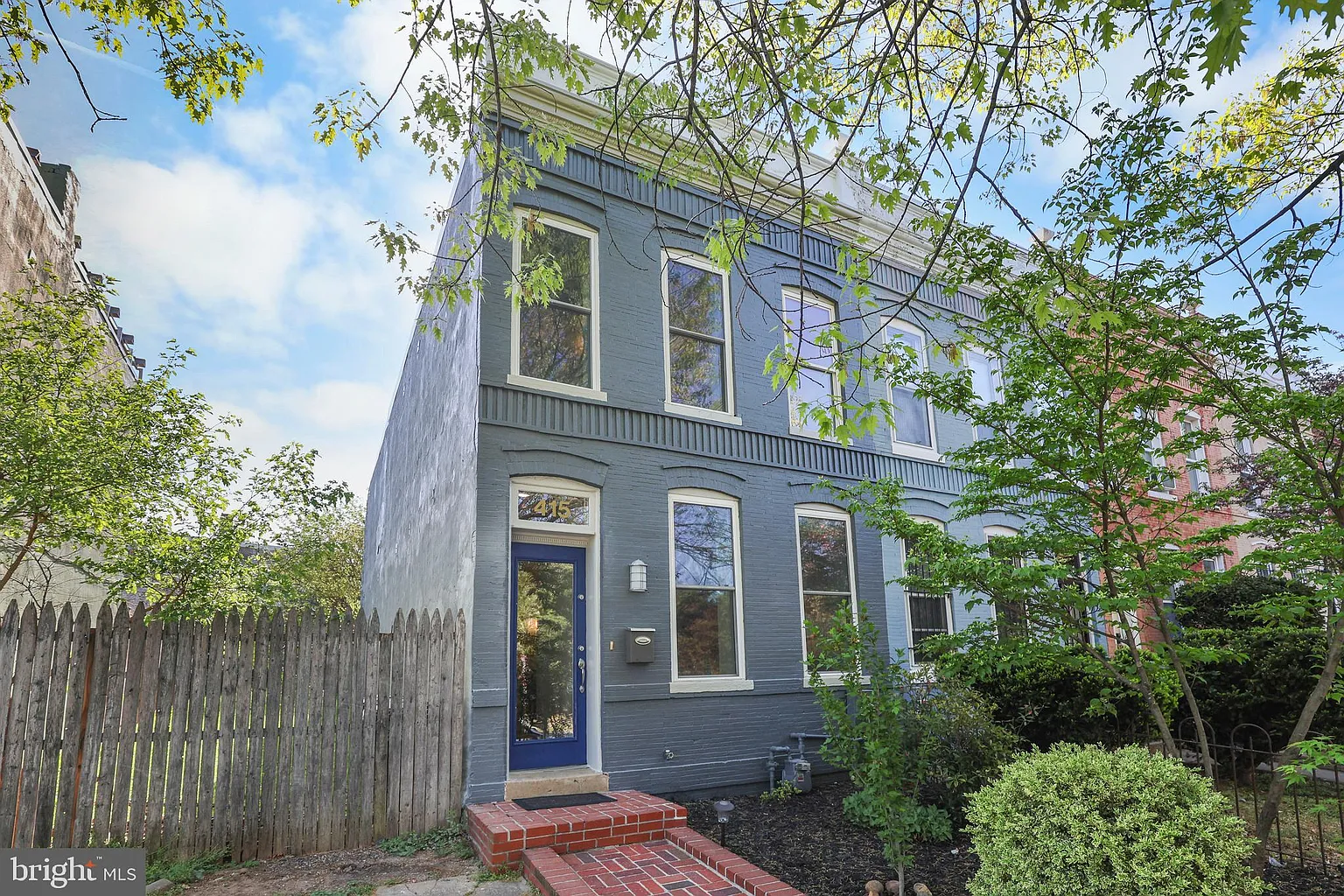 415 14th St NE photo 1