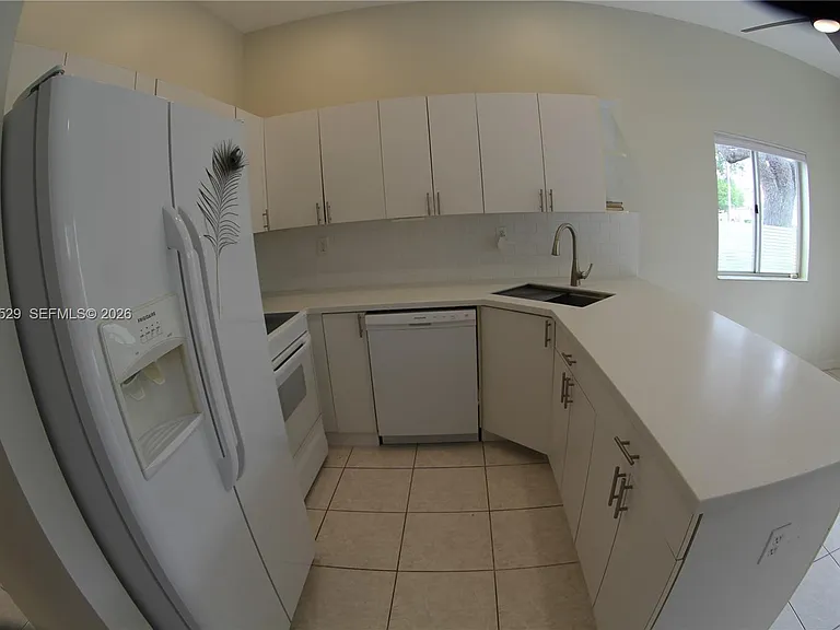21511 SW 87th Ct #21511 — Photo 16