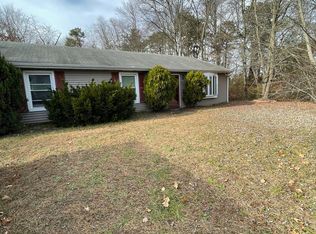 329 Cherokee Dr, Browns Mills, NJ 08015