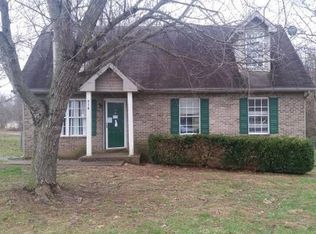 814 Shelton Cir, Clarksville, TN 37042