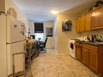 Rented by Urban Real Estate Property Group Inc