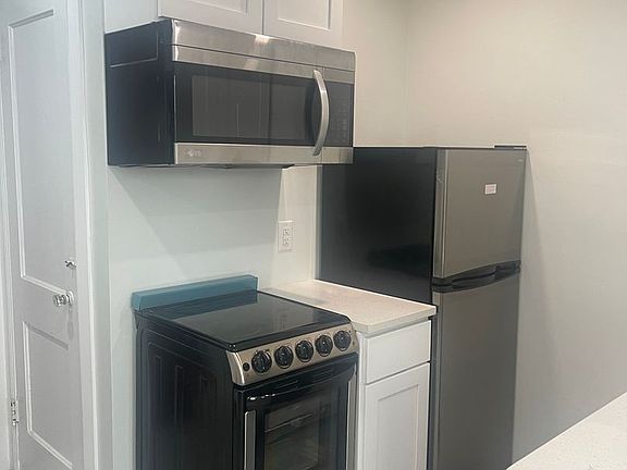 2nd image of 4107 Chester Ave APT 3K