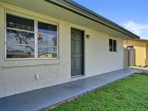 3rd image of 9456 SW 51 Street