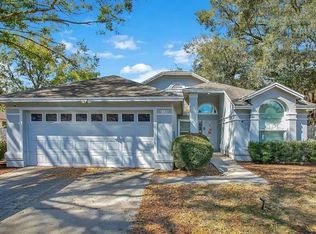 4133 Barret Ave, Plant City, FL 33566