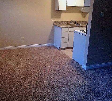 2nd image of 1320 Boren Ave APT 203