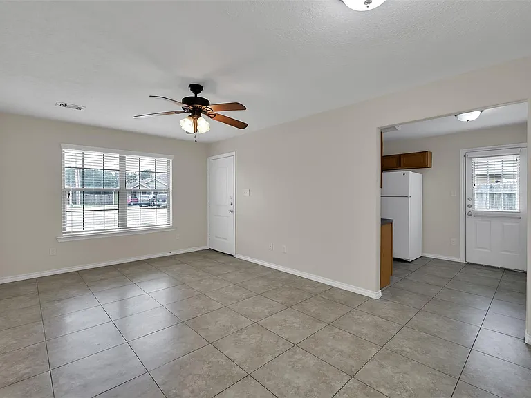 167 S Bend Ct #A — Photo 3