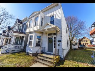 145 6th Ave #2, Troy, NY 12180