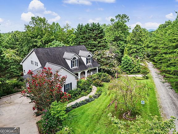 2nd image of 285 Sunset View Rd