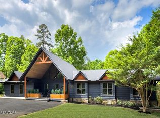 3070 Happy Hollow Rd, Sevierville, TN 37862