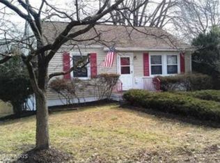 4109 Sherwood St, Fairfax, VA 22030