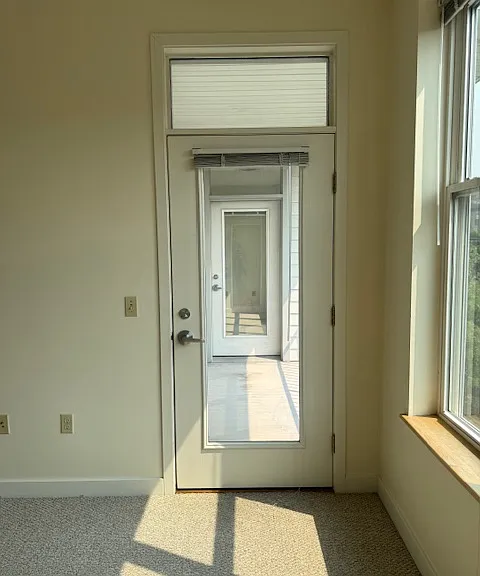 370 Farrell St #405 — Photo 16