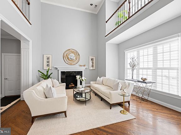 4th image of 9721 Beman Woods Way