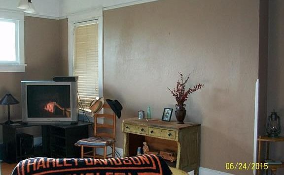 4th image of 301 W Washington St