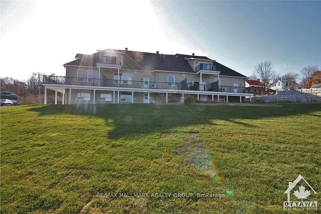 2 bed, $2,450 — Photo 3