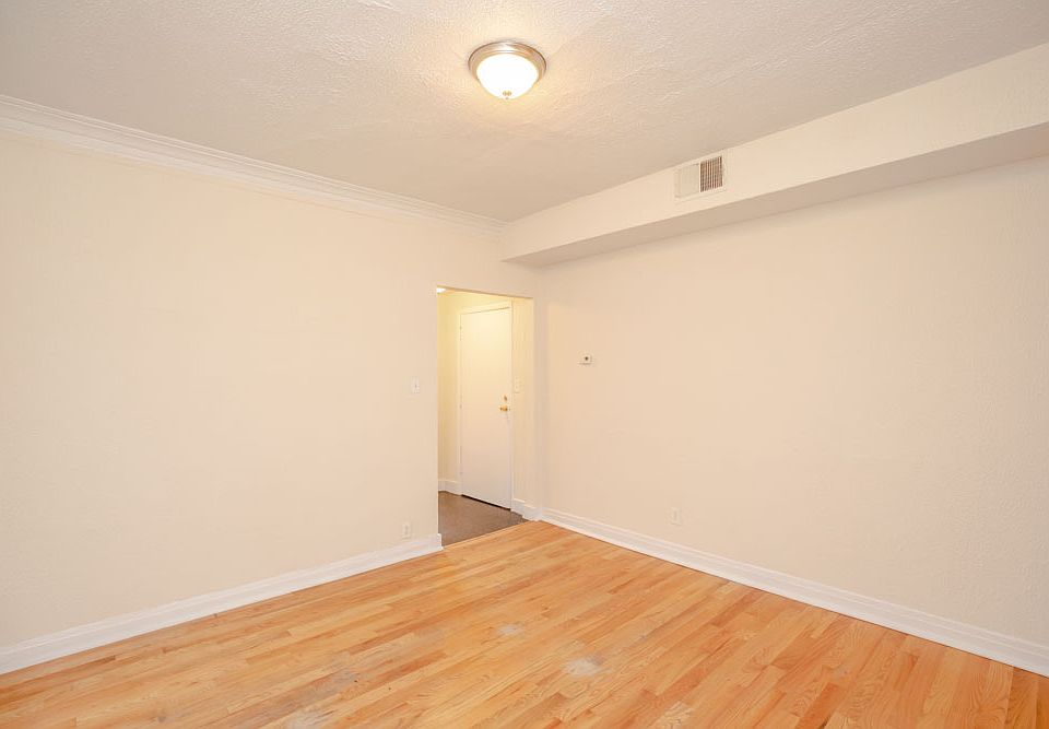 1st image of 6254 S Western Ave #2J