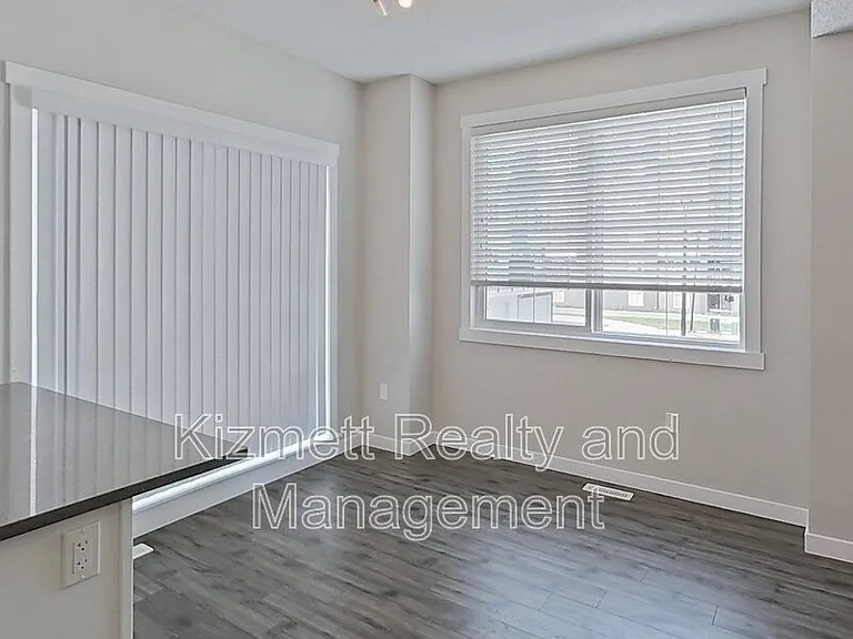 735 Allard Blvd SW #22 — Photo 14