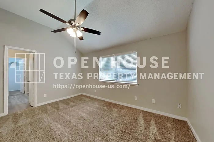222 Mahogany Dr — Photo 7