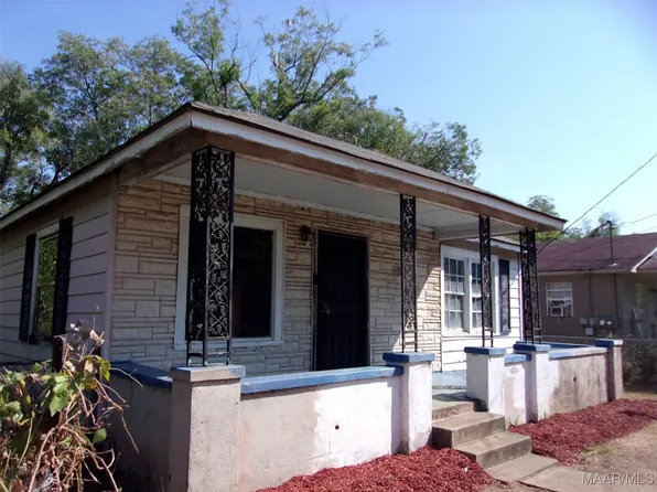 1927 Philpot Ave, Selma, AL 36703