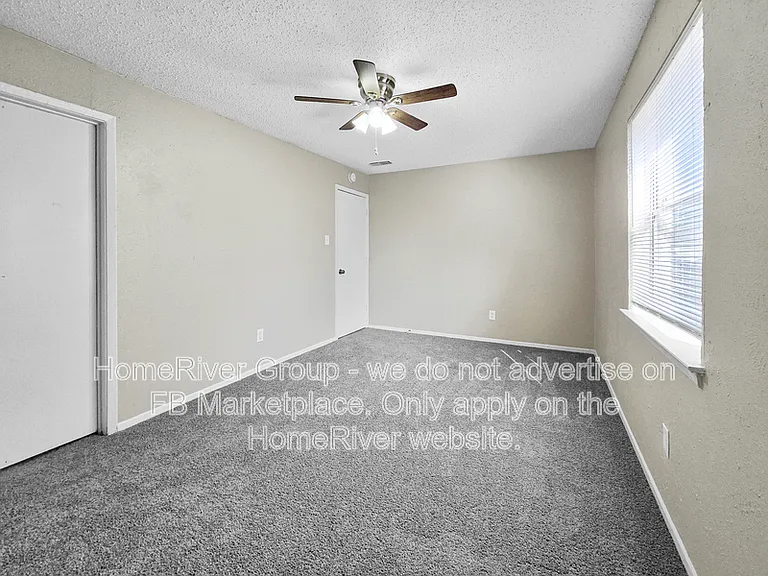 7453 Darien St — Photo 12