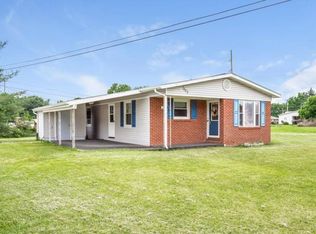 7442 Lilly Sq, Dayton, VA 22821