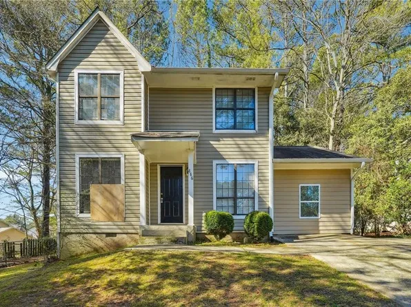 886 Forest Pointe Way, Jonesboro, GA 30238