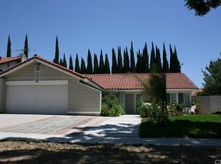 185 E Coral Tree Dr, Rialto, CA 92377