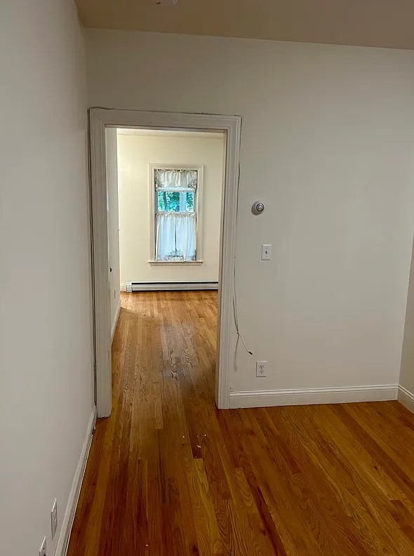 Studio, 500 sqft, $1,875 — Photo 4