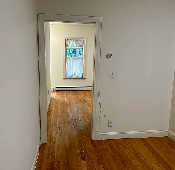 221 Albion St #1 — Photo 4