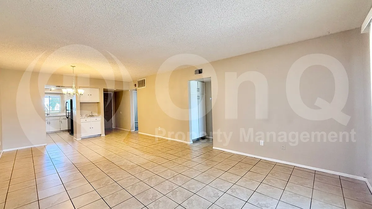 2 bed, 2.0 bath, 1036 sqft, $1,399 — Photo 4