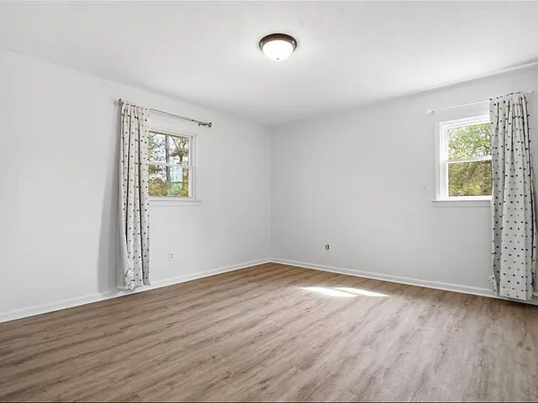 4740 Shady Rest Dr — Photo 19