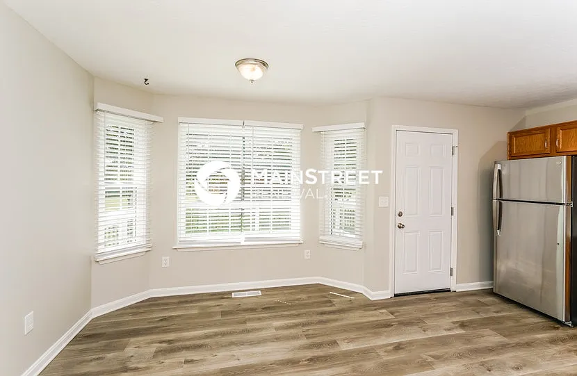 254 Drake Dr — Photo 4