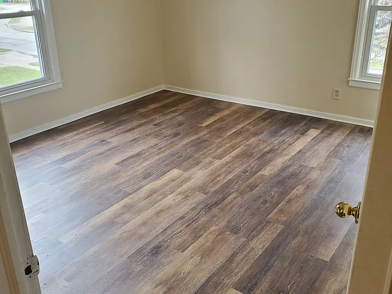 1437 Sulzer Ave — Photo 8