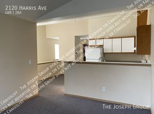 2120 Harris Ave, Bellingham, WA 98225