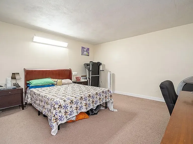 42 Lionel Ave #A — Photo 3