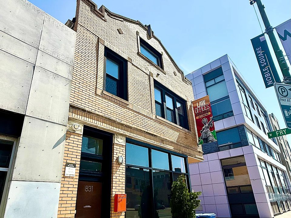 1st image of 831 N Ashland Ave #2