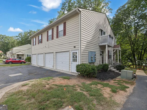 1355 Old Coach Rd SW, Marietta, GA 30008