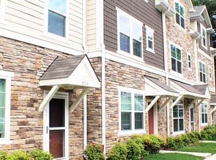 634 Centennial View Ln, Raleigh, NC 27606