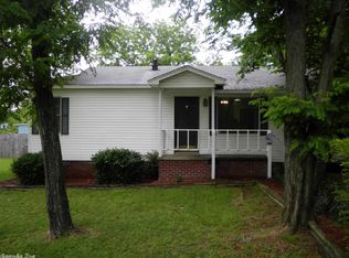 9802 Berry Dr, North Little Rock, AR 72118