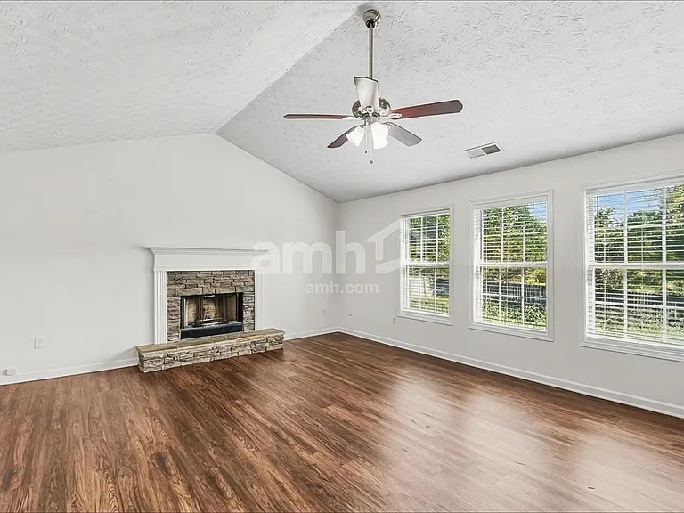 282 Rockingham Dr — Photo 7