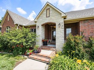 1104 Rolling Hills Dr, Augusta, KS 67010