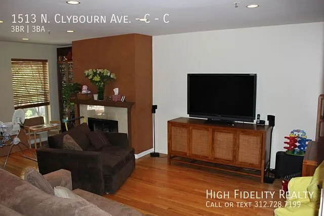 1513 N Clybourn Ave #C — Photo 14