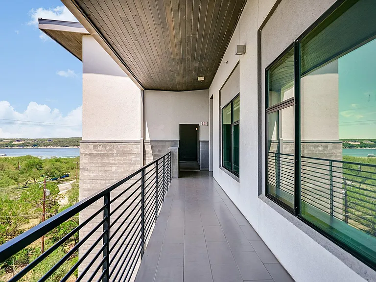 5921 Hi Line Rd #1.501 — Photo 4