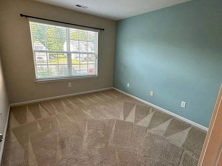 1203 Castle Pines Dr — Photo 21