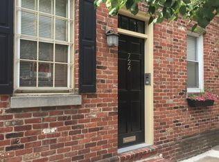 724 Lombard St #1, Philadelphia, PA 19147