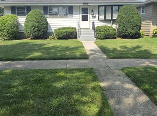 17834 Ridgewood Ave, Lansing, IL 60438