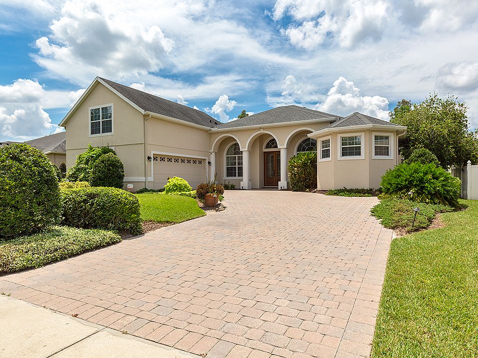 1st image of 205 Heatherbrooke Cir