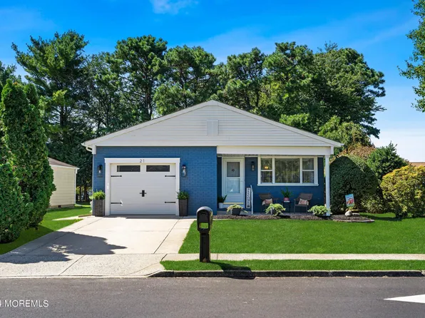 21 Tapola Road, Toms River, NJ 08757