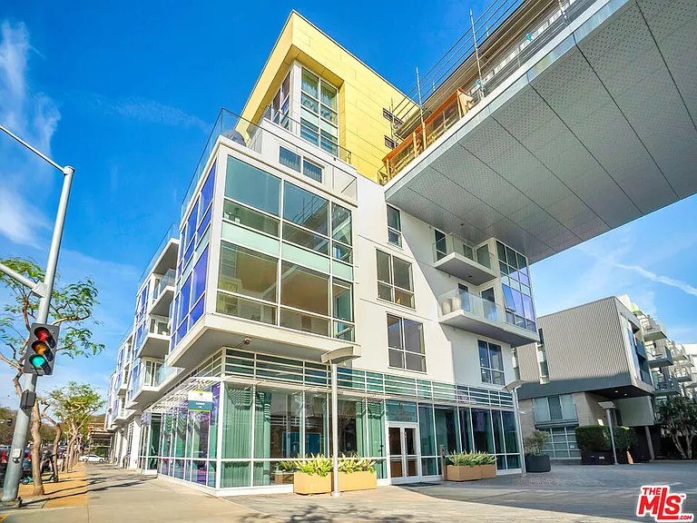 1705 Ocean Ave #508 — Photo 18