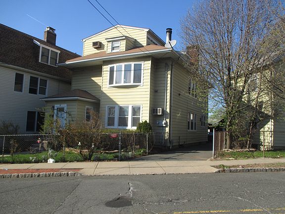 3rd image of 31 Claremont Ave
